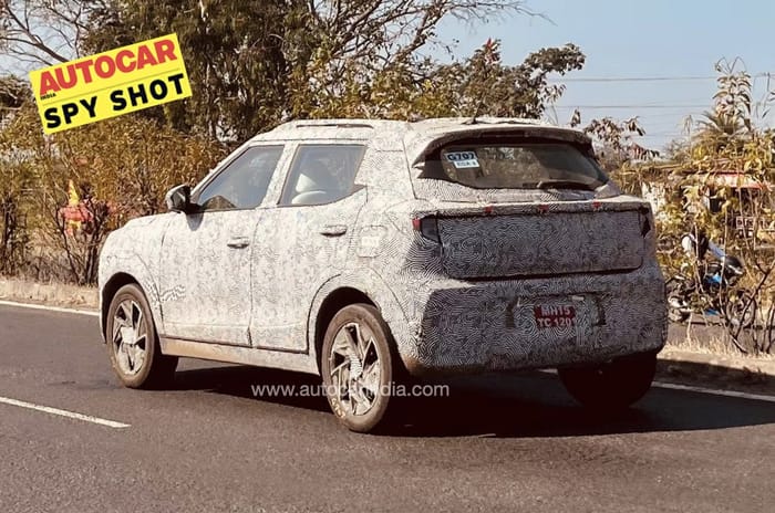 2024 Mahindra XUV300 spied